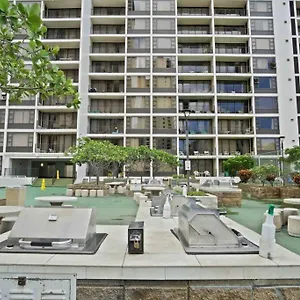 Pe'a Ocean View @waikiki Banyan +1 Free Park Honolulu